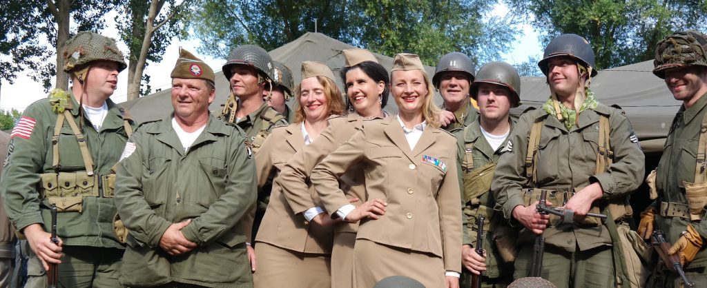 The Andrews Sisters door The VocalS